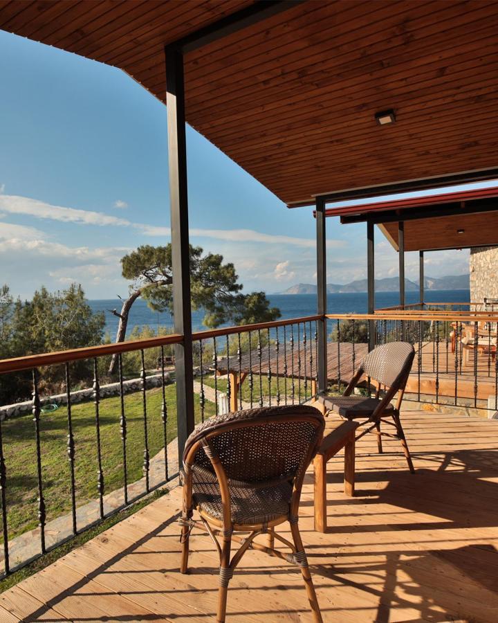 Rocas Roja Beach Hotel 파랄리아 외부 사진
