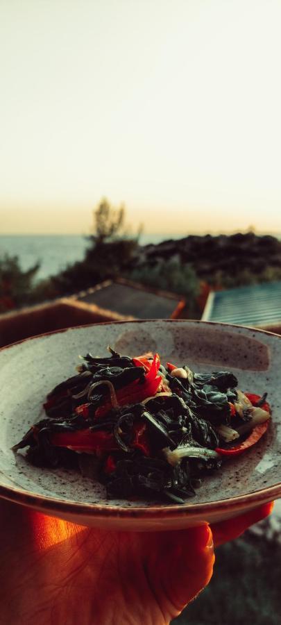 Rocas Roja Beach Hotel 파랄리아 외부 사진